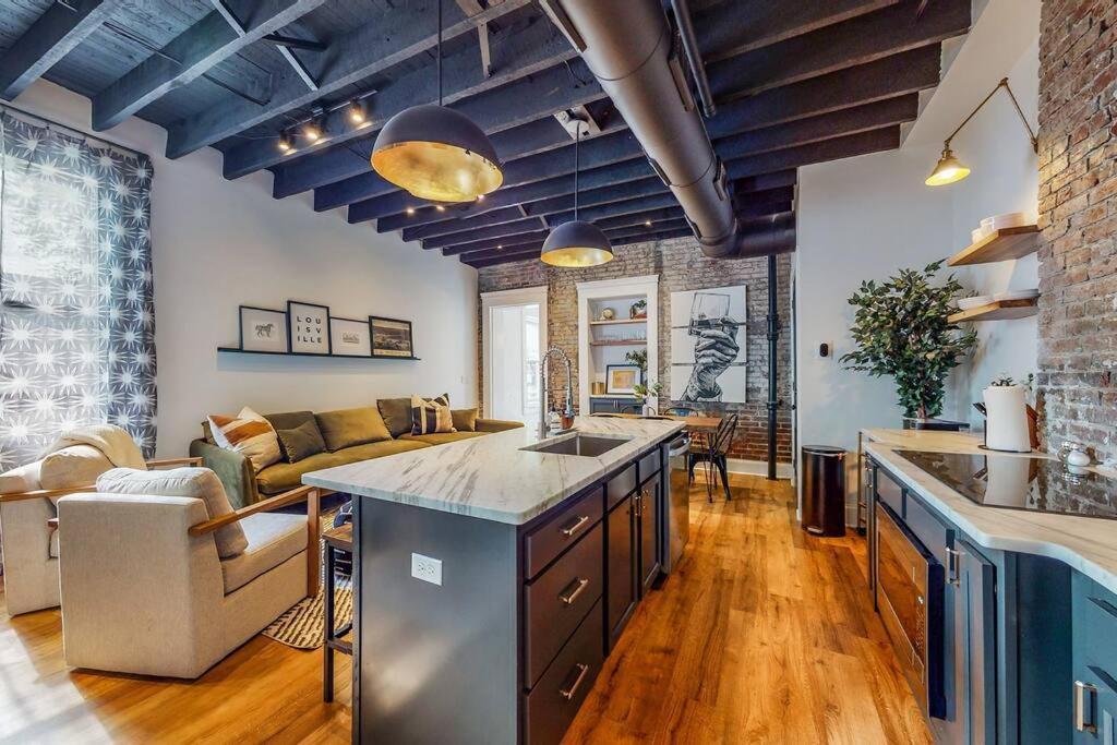Luxury 8 Bed/4 Ba Nulu Home Private Yard/Parking Louisville Buitenkant foto