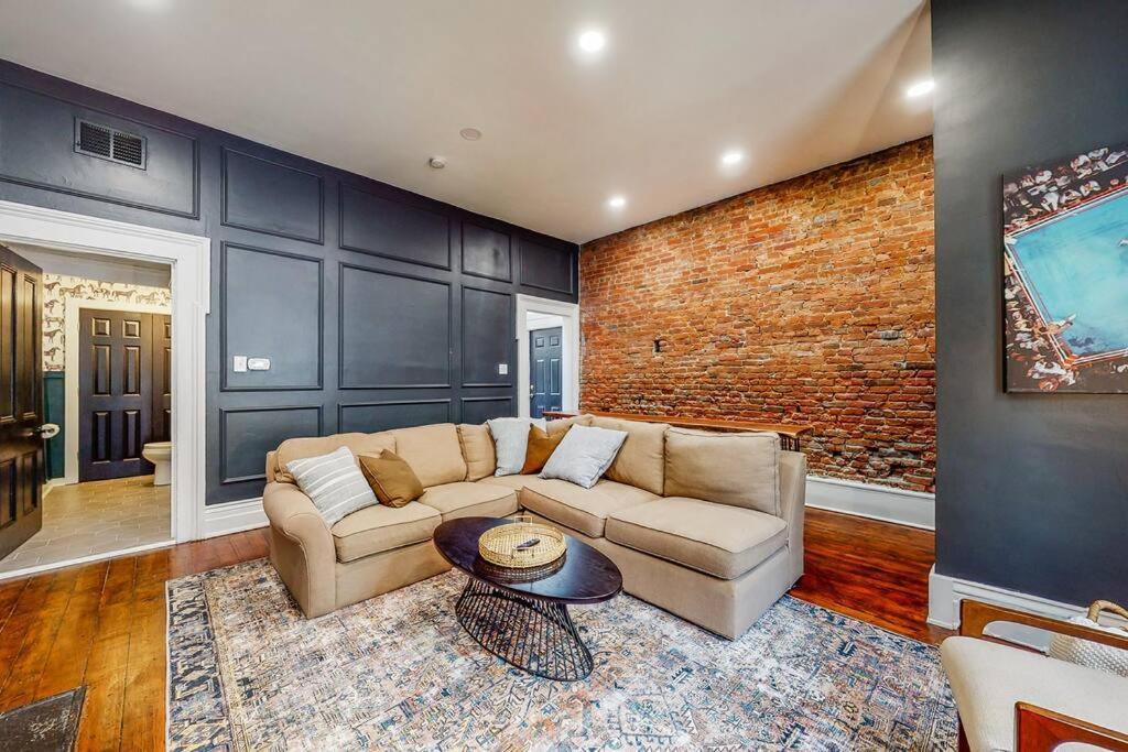Luxury 8 Bed/4 Ba Nulu Home Private Yard/Parking Louisville Buitenkant foto