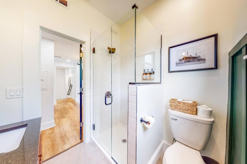 Luxury 8 Bed/4 Ba Nulu Home Private Yard/Parking Louisville Buitenkant foto